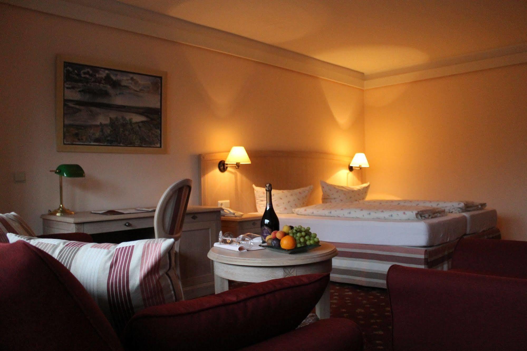 Hotel Historischer Krug Oeversee Extérieur photo
